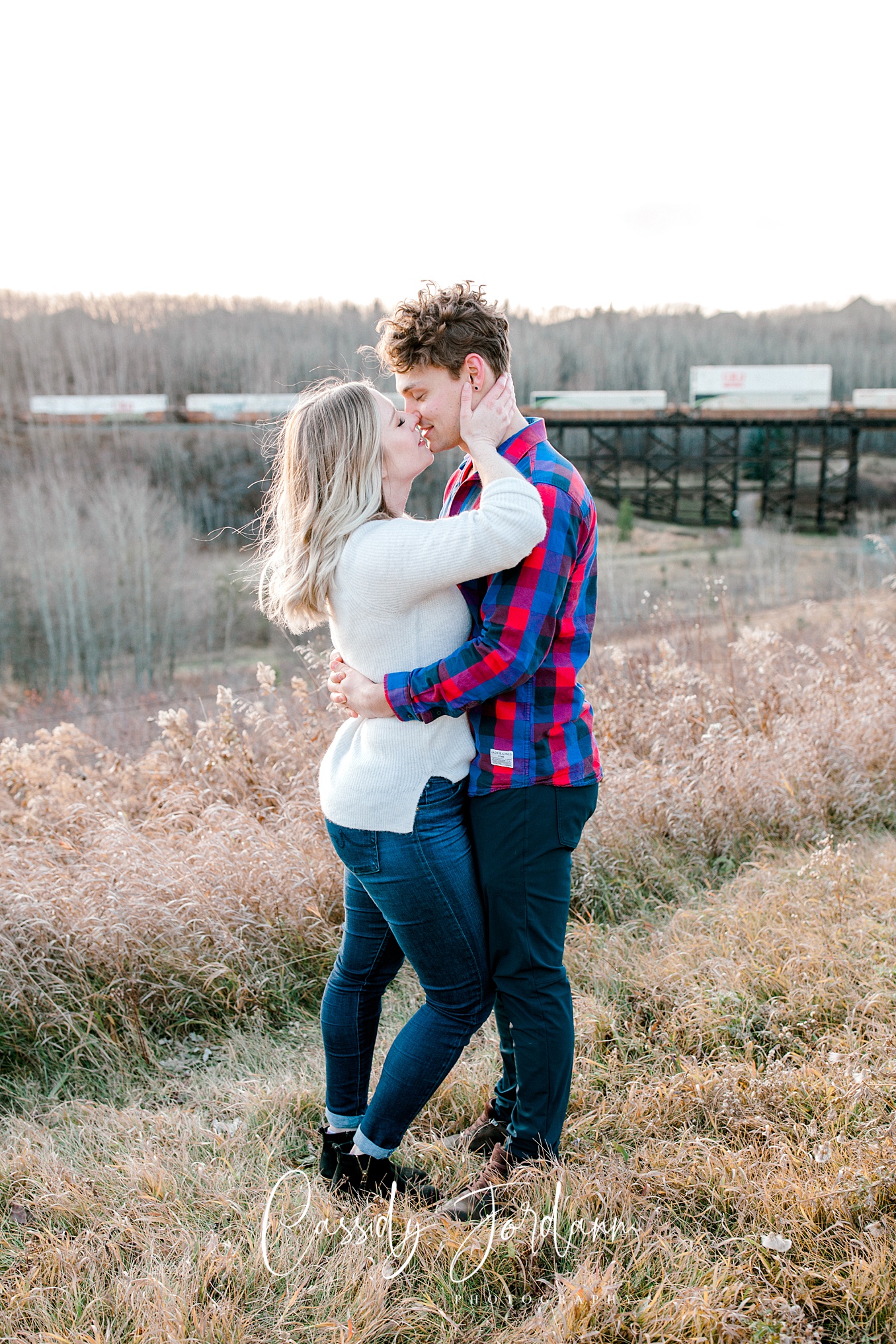 Camrose Lifestyle Couple Train Tracks_0090.jpg