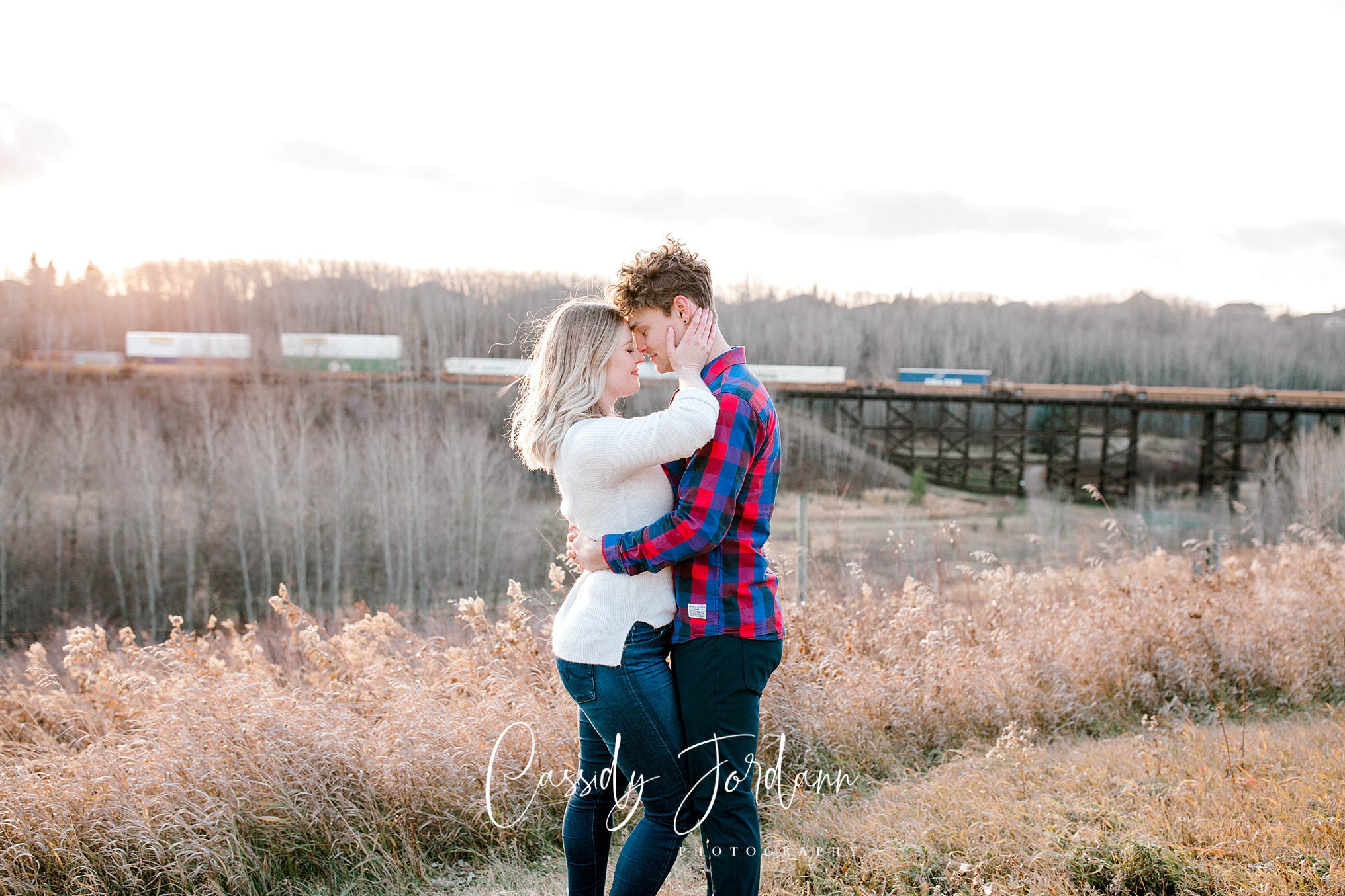 Camrose Lifestyle Couple Train Tracks_0091.jpg