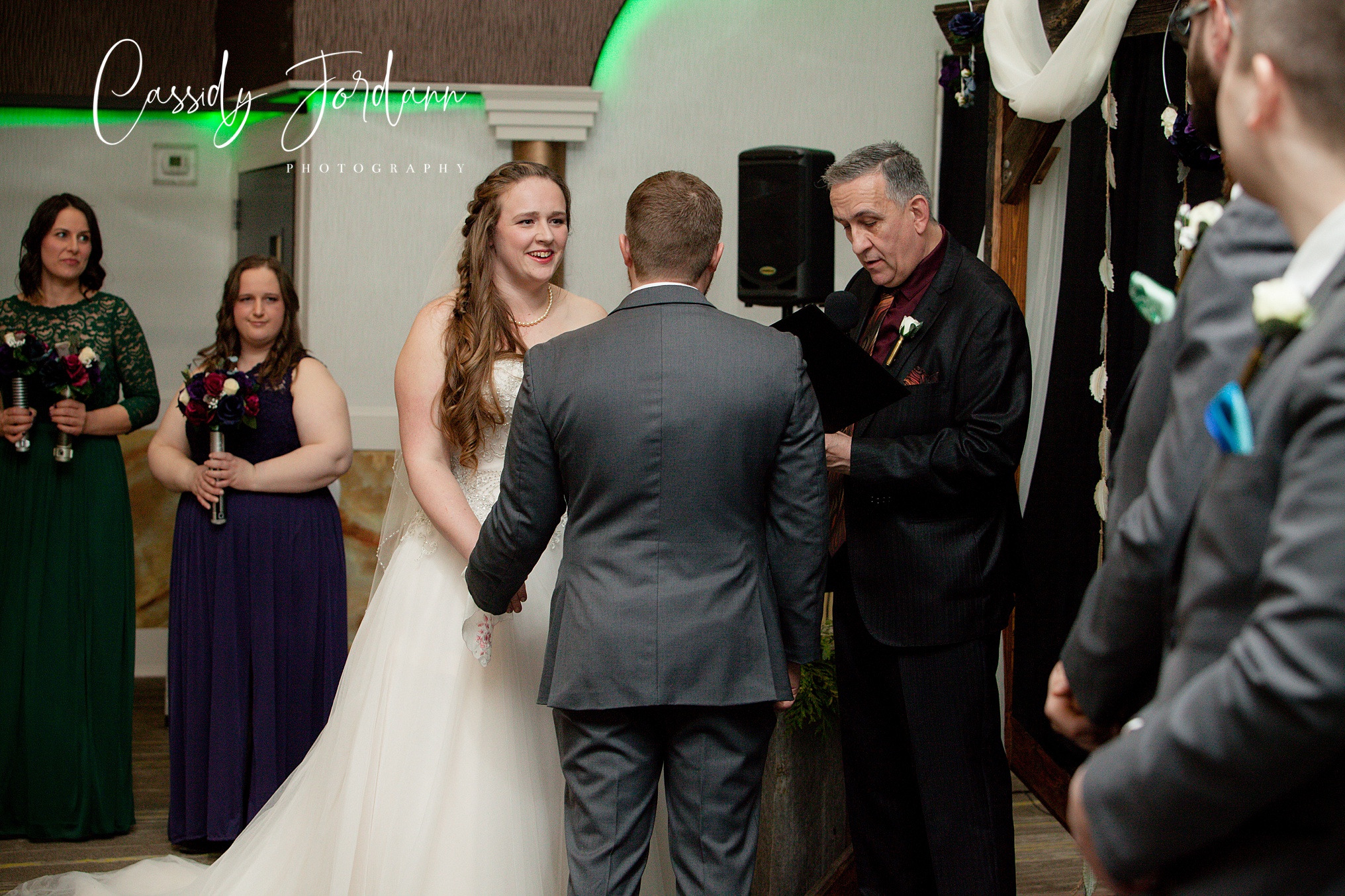 RedDeerWinterWedding_0041.jpg