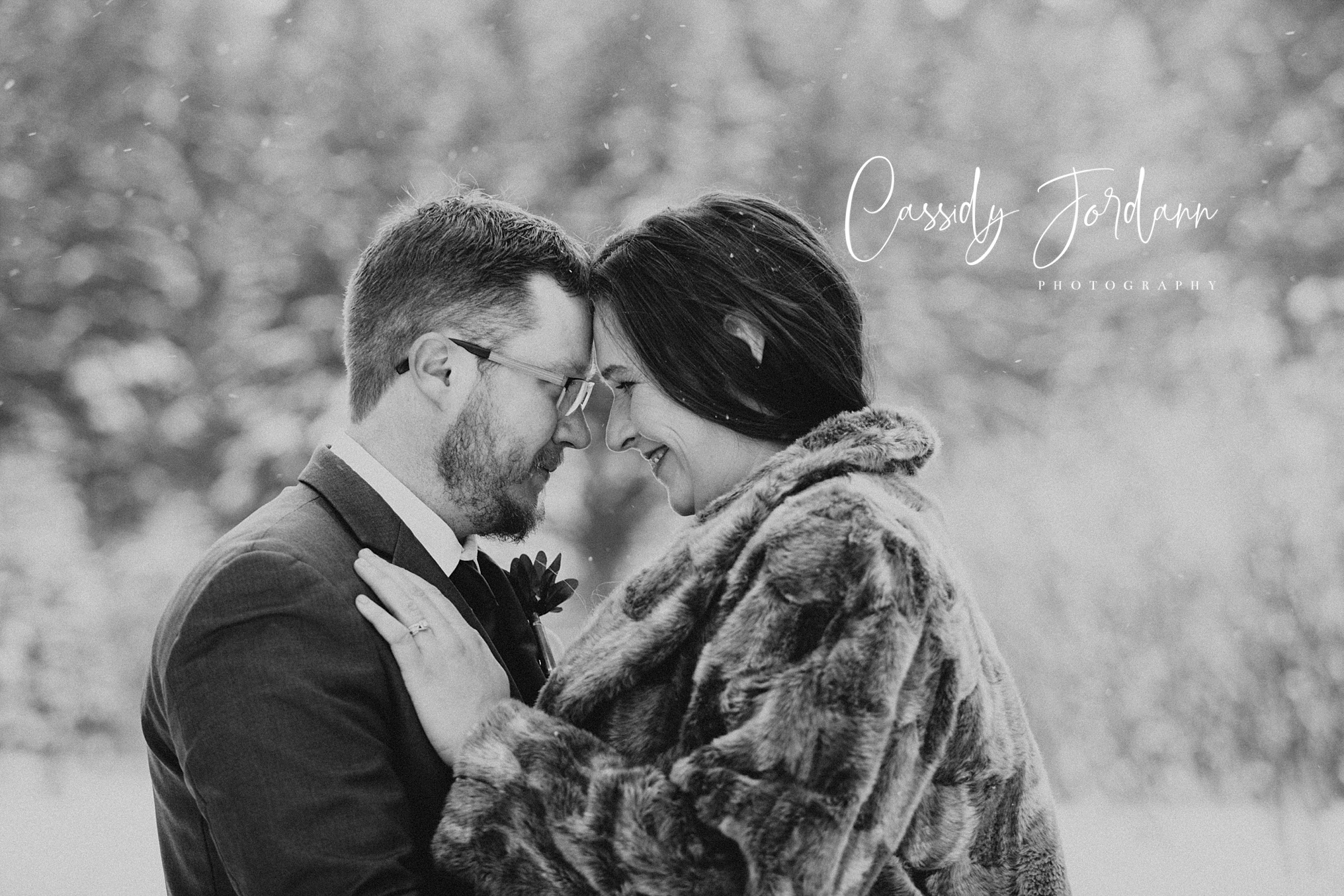 RedDeerWinterWedding_0086.jpg