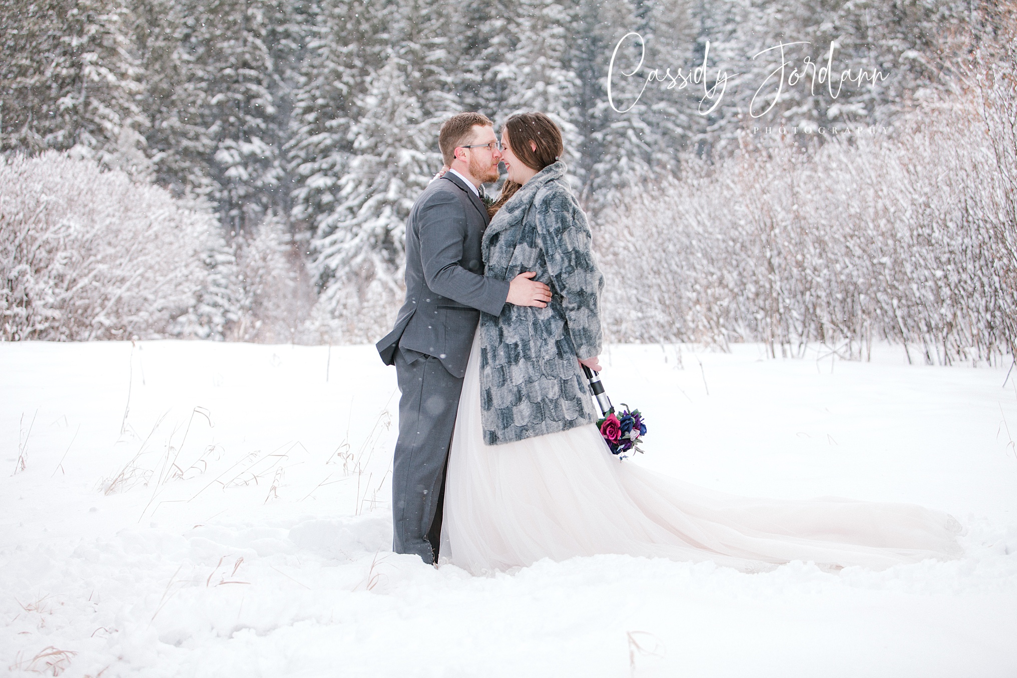 RedDeerWinterWedding_0087.jpg