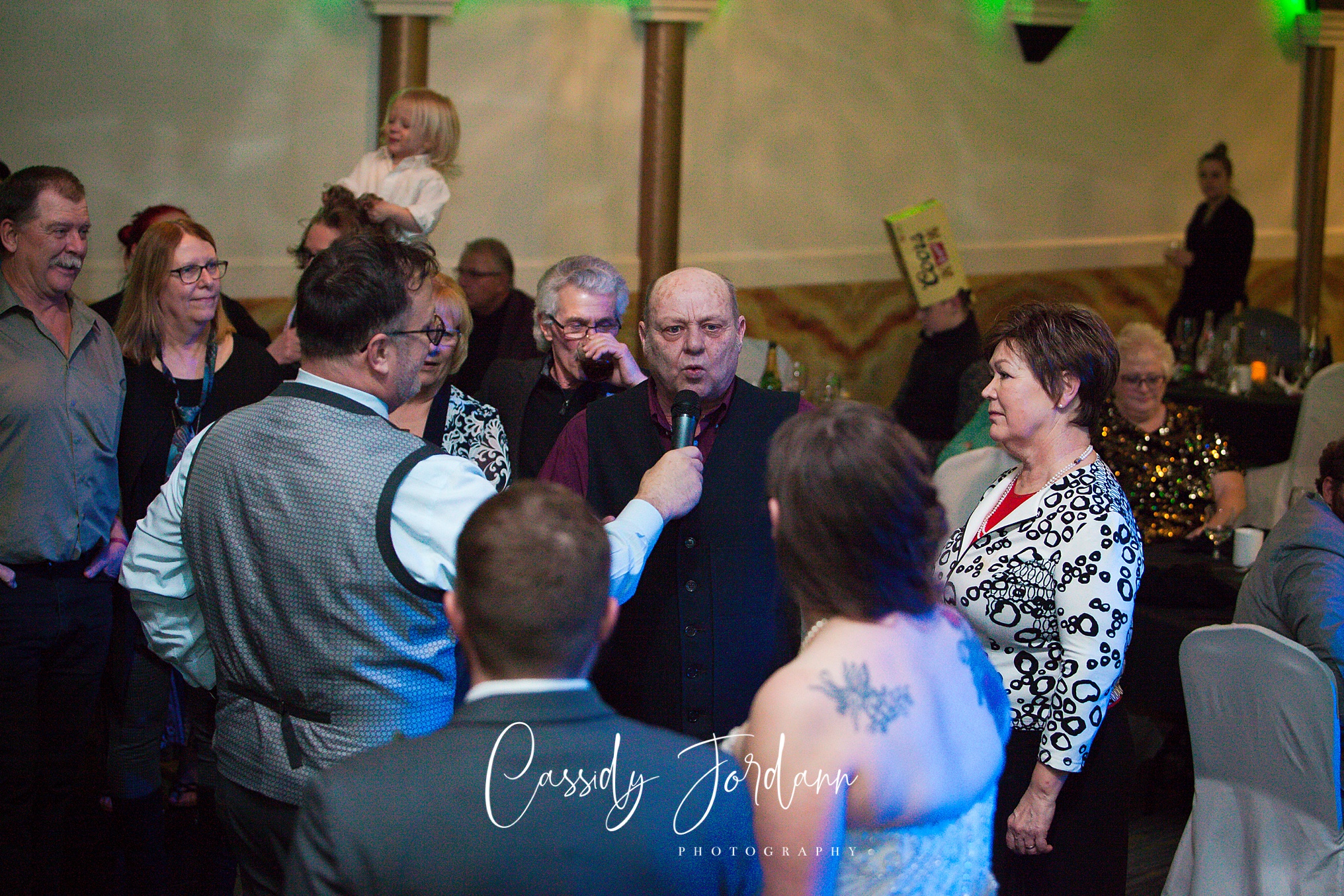 RedDeerWinterWedding_0163.jpg